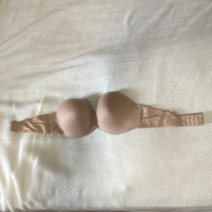 Women’s Victoria’s Secret Bra Size 32D